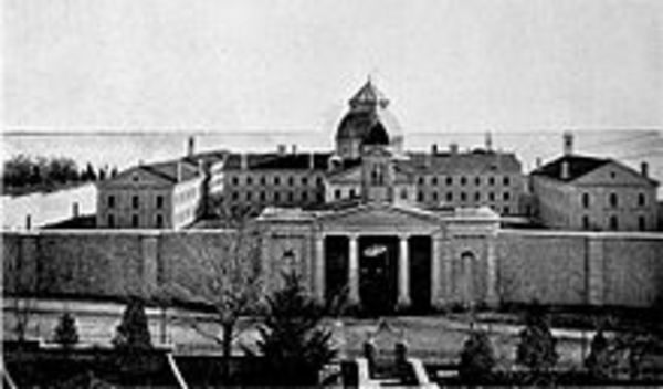 Original title:  Kingston Penitentiary, 1901 - Wikipedia