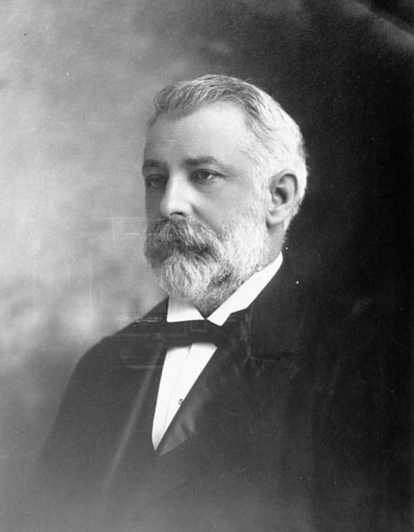 Original title:  Hon. William S. Fielding (1848 - 1929) 