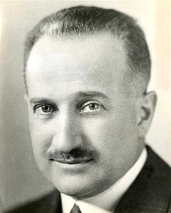 Original title:  Dr Albert Prévost, 1926 (BAnQ, Centre d’archives de Montréal, Fonds Charlotte Tassé, P307, S3, SS1, D8, P3)